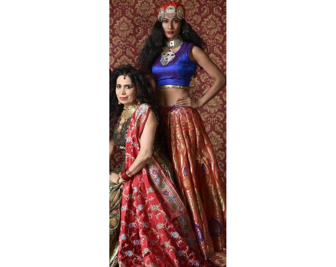 banarasi design saree fashion show in america and dubai
