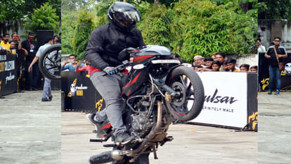 two arrested who stole bikes to entertain their girlfriends in delhi