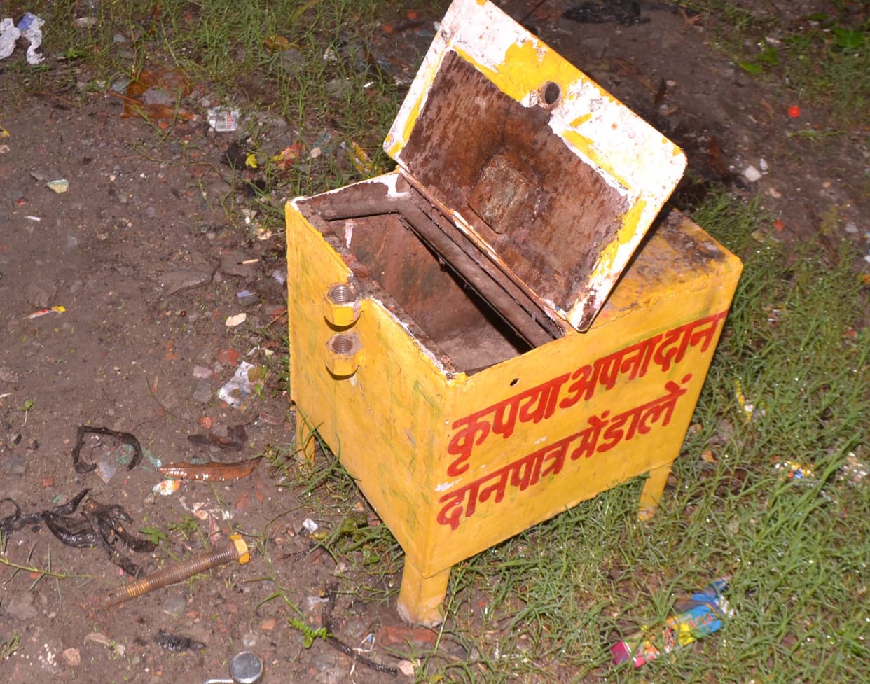 Demolition and Kshatra theft by breaking the temple lock