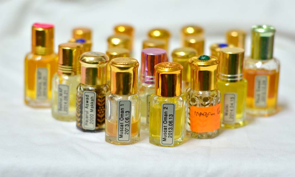 totka of perfume for money