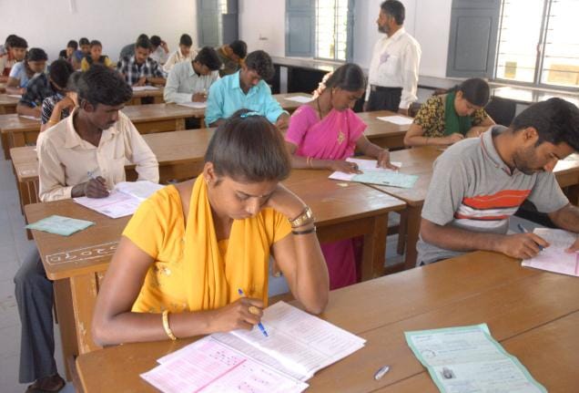 Kerala PSC announced recruitment notification to hire candidates for principal, teacher, staff nurse