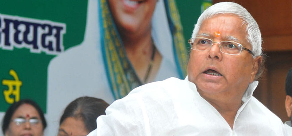 CBI raids Lalu Prasad's hideouts, Search operations continue