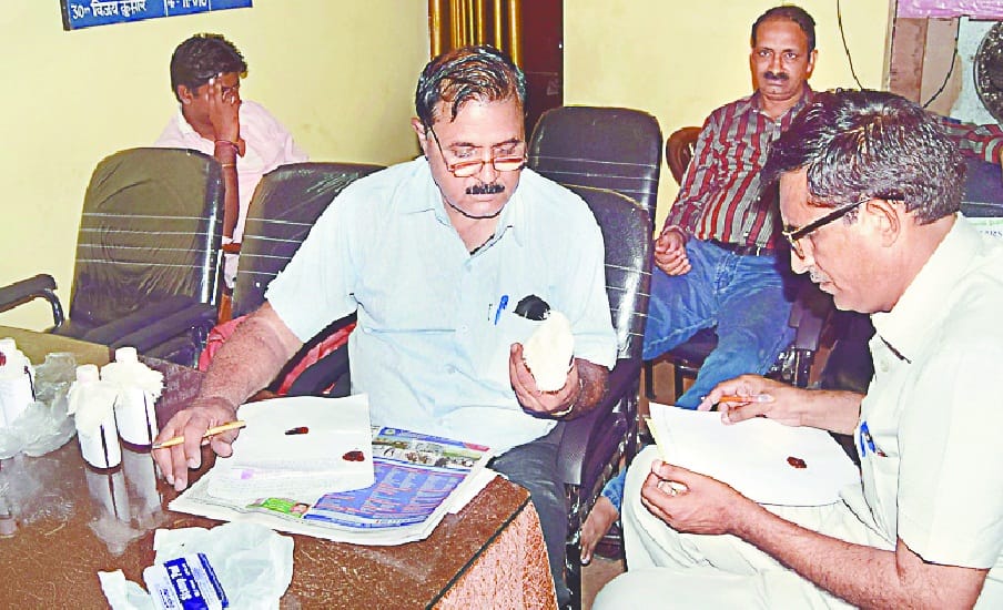 10 thousand donation, peshgaar arrested