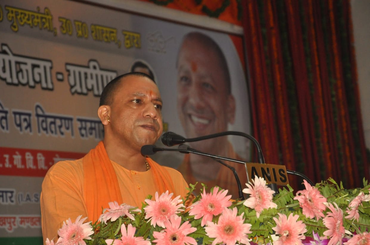 सीएम :: 31 दिसंबर तक गोरखपुर बनेगा ओडीएफ