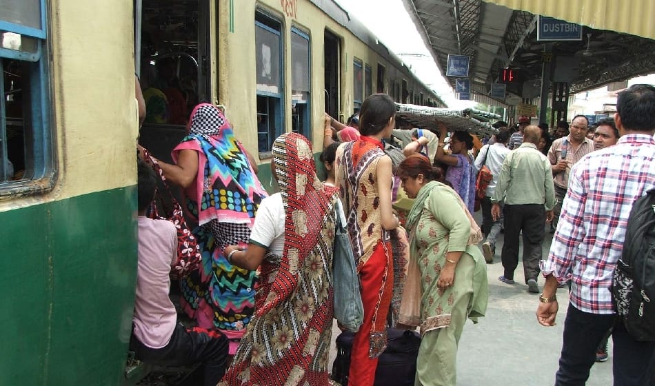 Trains Housefull