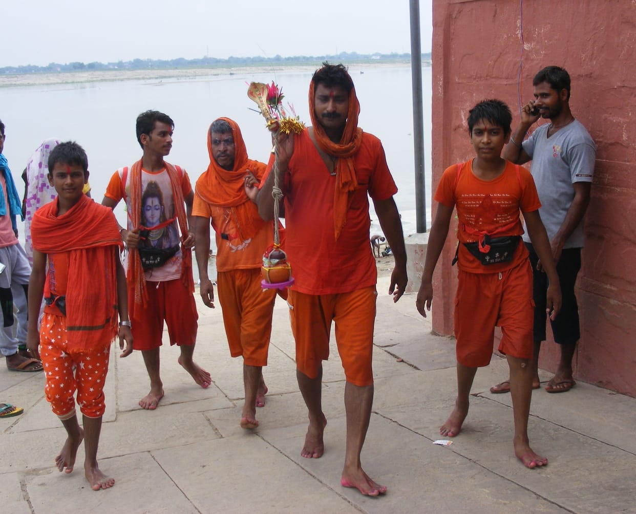 Lahiri Kashi will groan with Har-Har Mahadev