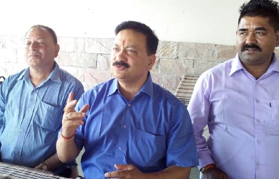 State President requested Leader of Opposition to form a committee and conduct an inquiry into cross voting