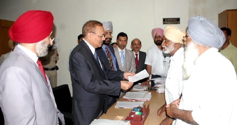 Compromised agreement between the two parties in Lok Adalat