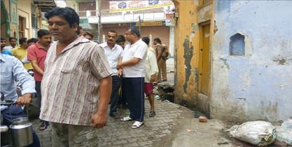 meat near temple communal conflict, BJP raises serious allegations on police