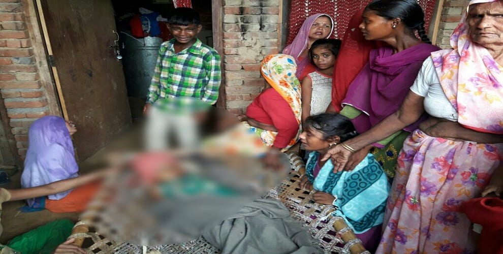 The death of a child and a young man by pressing under the wall of the school,