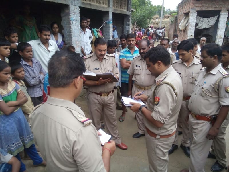 death after taking sprit in mohanlalganj.