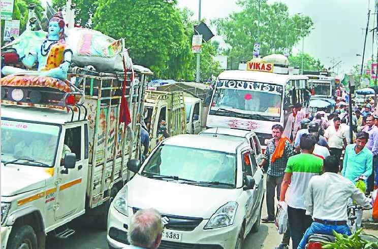 Passenger trains lie within hours of express lane