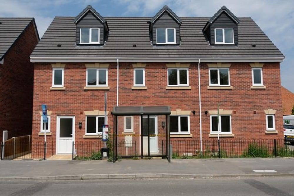 2 BHK Bunglow at Langley Mill in Derbyshire has huge and funny drawback