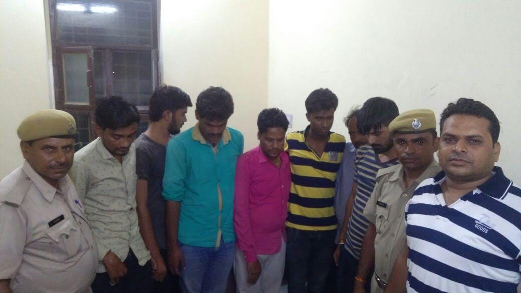 seven arrested in gambling