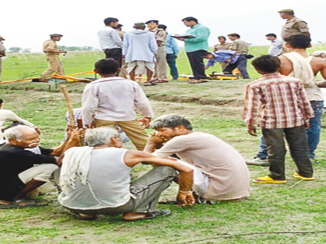 student Shot dead in mahoba