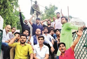 Students kept fasting, encroachment at Balasan intersection