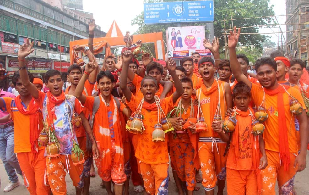 know the facts of kashi vishwnath temple and sawan