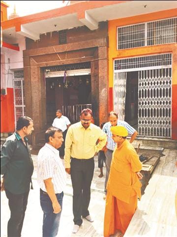 Threat to the devotees of Bhola, raising the darkness