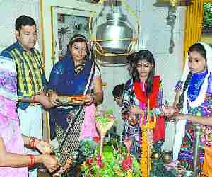 Lord Shiva worshipped in Savan