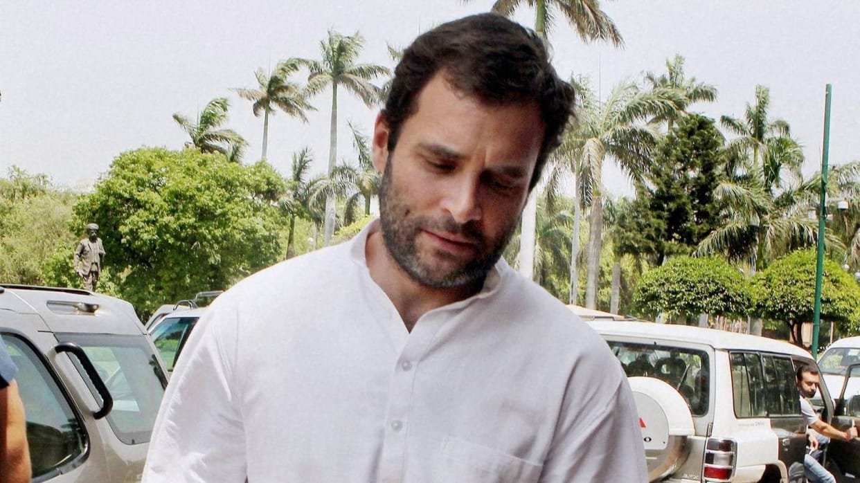 congress wants to parts away from RJD, 19 MLAs met rahul