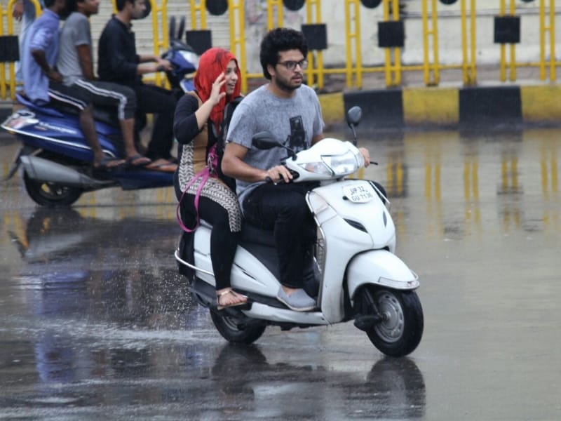 Rain in trouble