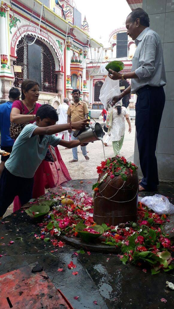 rush in haridwar temple on sawan first monday