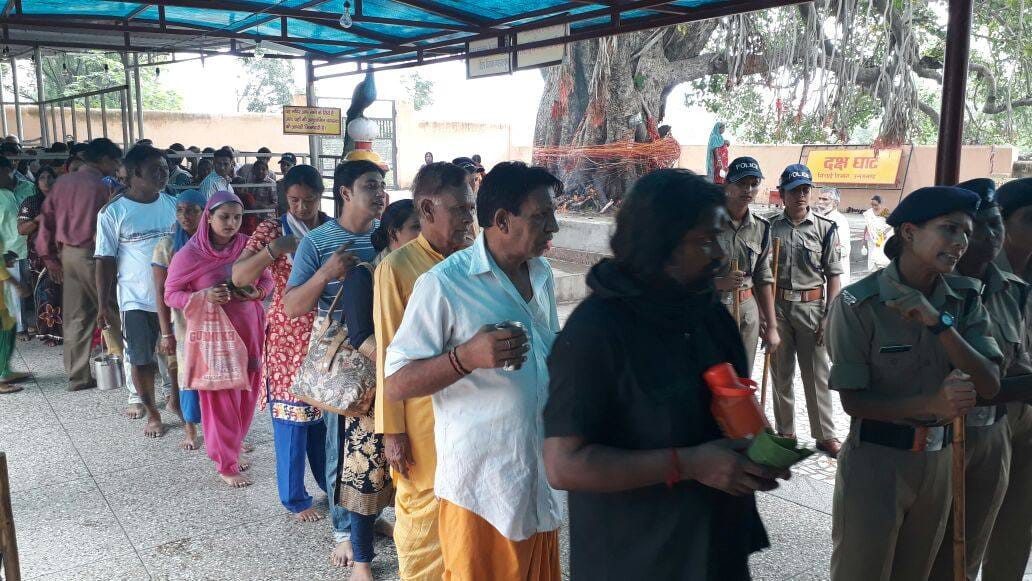 rush in haridwar temple on sawan first monday