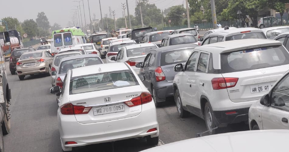 SYL Issue, what happened on the Punjab-Haryana border throughout the day?