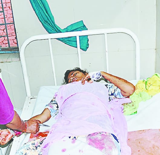 Daughter killed for killing father, two bullet injuries