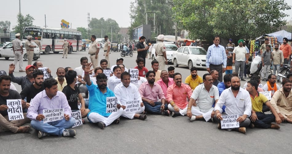 protest against attack on Amarnath pilgrims