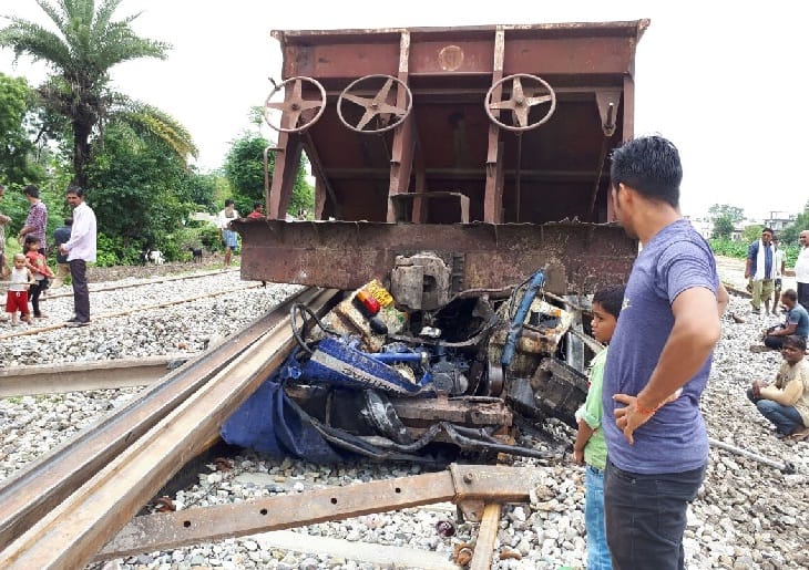 22 km of freight train without engine