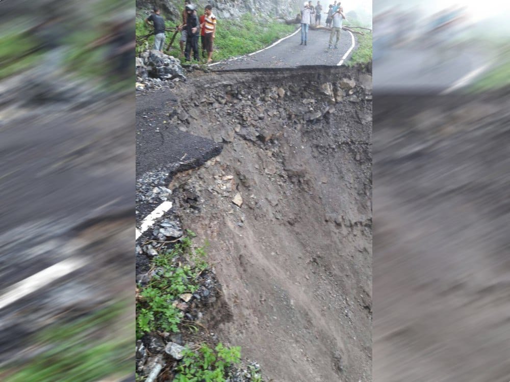 three killed in accident at dehradun