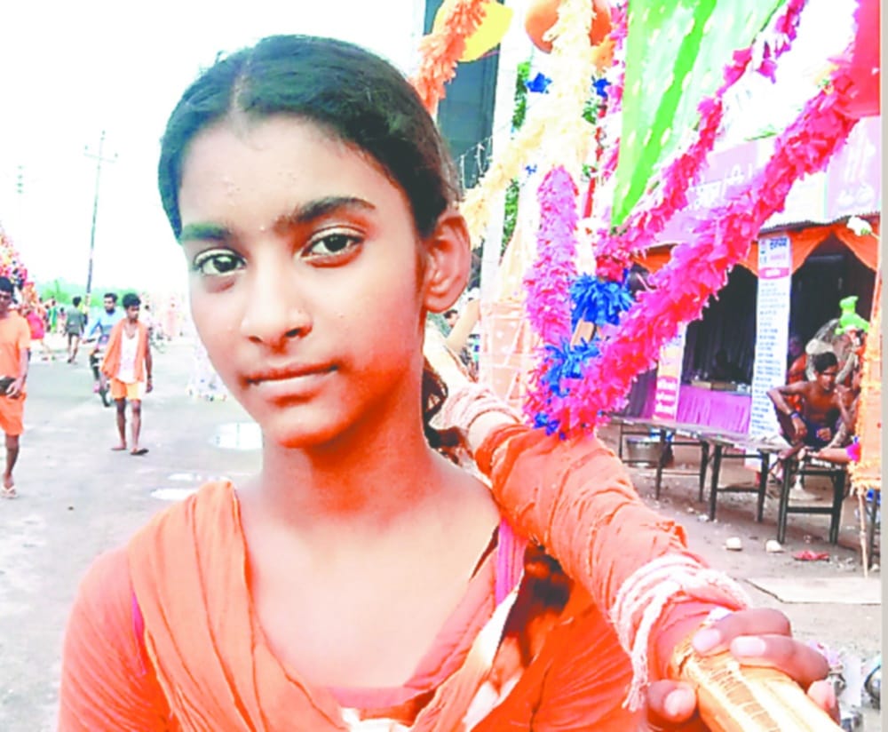 fourteen year old girl become kanwar for her father