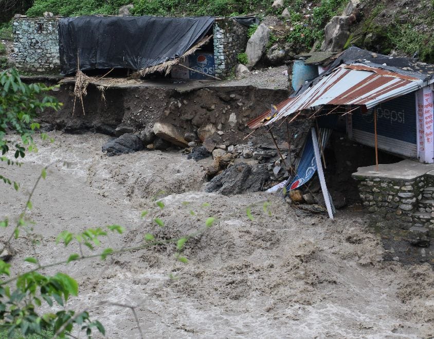 Disaster control Alert before Monsoon reached in uttarakhand