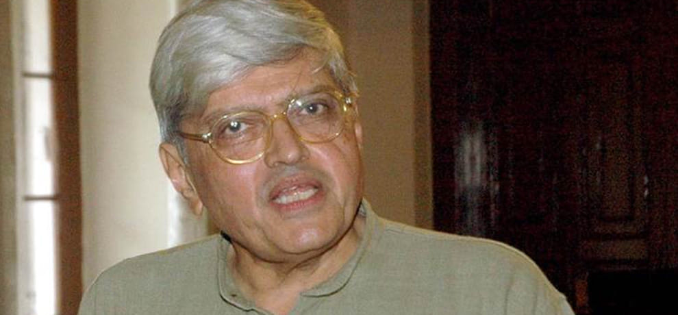 opposition candidate GopalKrishnaGandhi files nomination for VicePresidential election