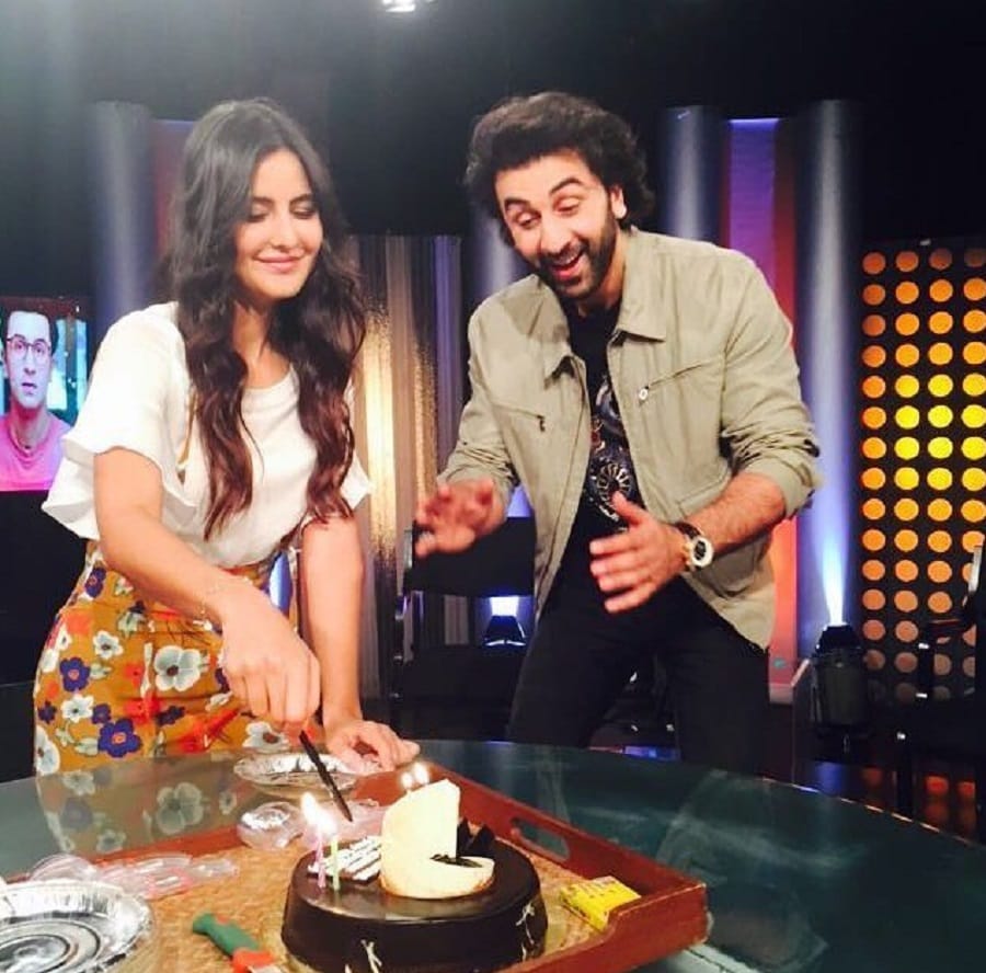 katrina kaif celebrates advance bithday with ranbir kapoor during the promotion of jagga jasoos