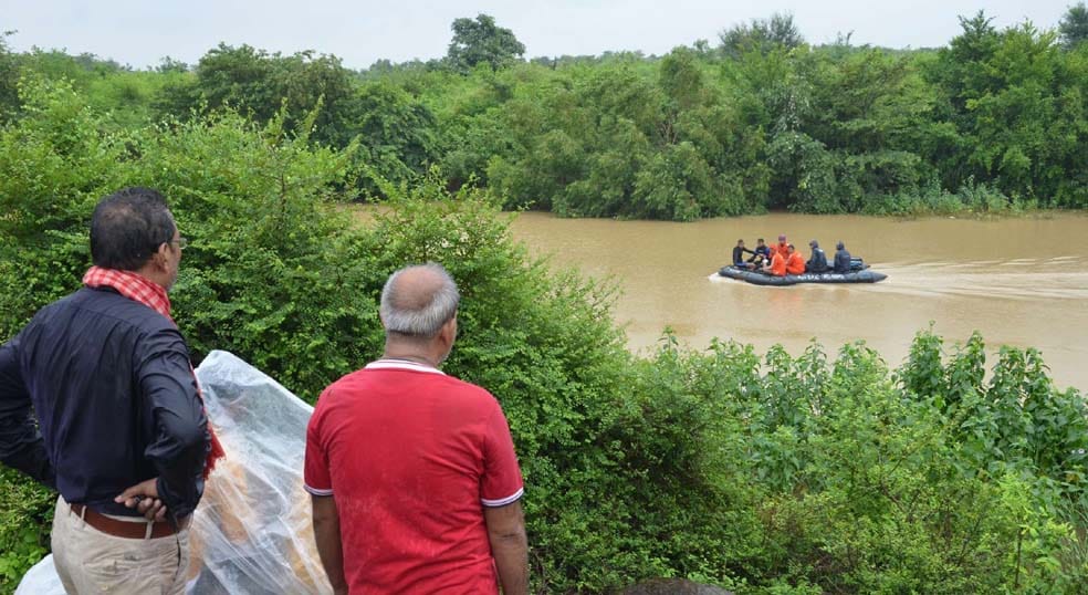 mirzapur all waterfall closed for tourist 