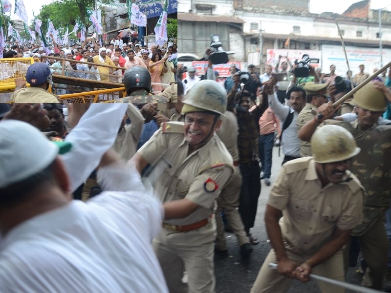rld protest during up budget session