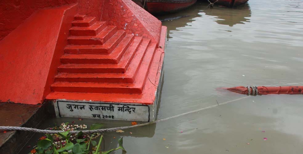 ganga water label growth in varanasi