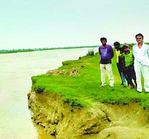lessen the water level of saru, relax the villagers
