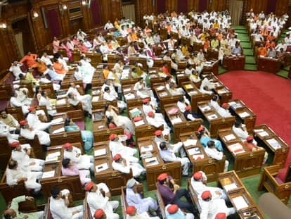 cm yogi speaks on  vidhan sabha security during monsoon session 