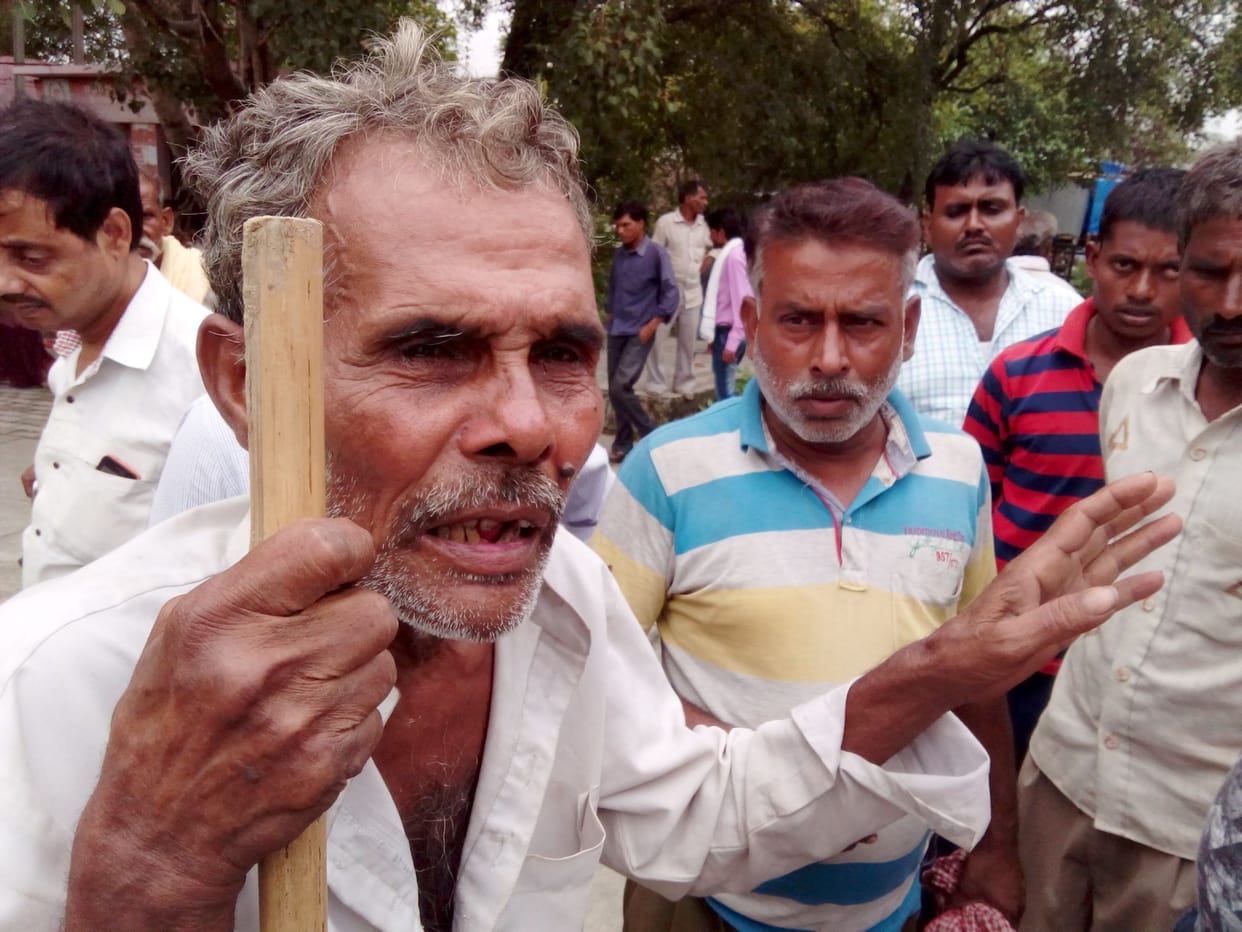 Youth's body found on highway edge, fear of murder