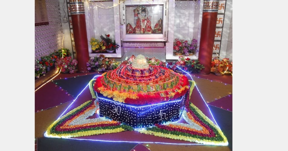 Lord Shiva makeup by flowers and fruits
