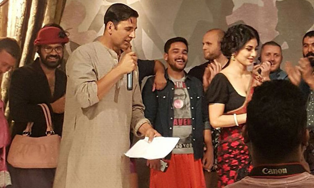 mouni roy starts shooting for debut bollywood film gold with akshay kumar 