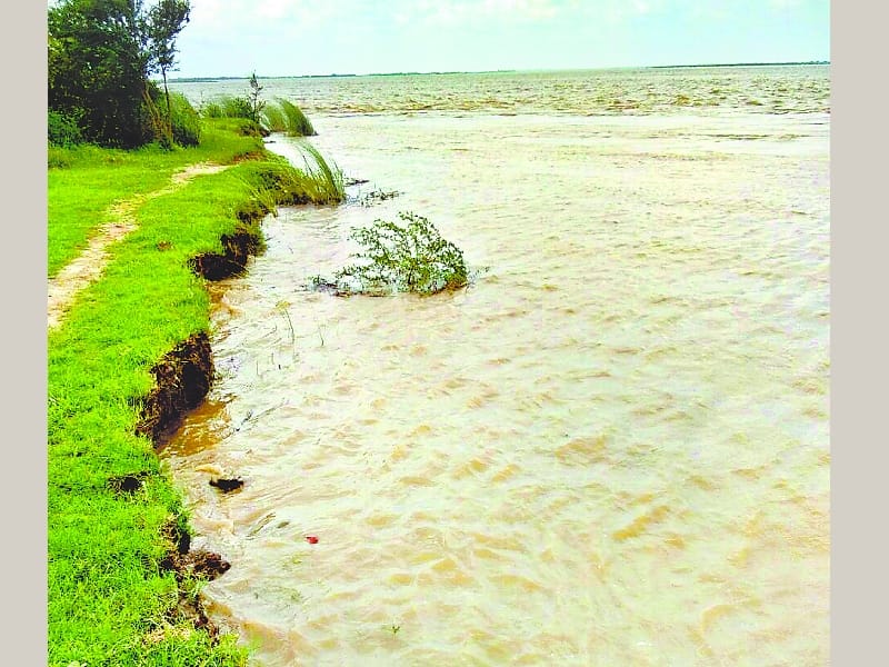 flood in districts of uttar pradesh