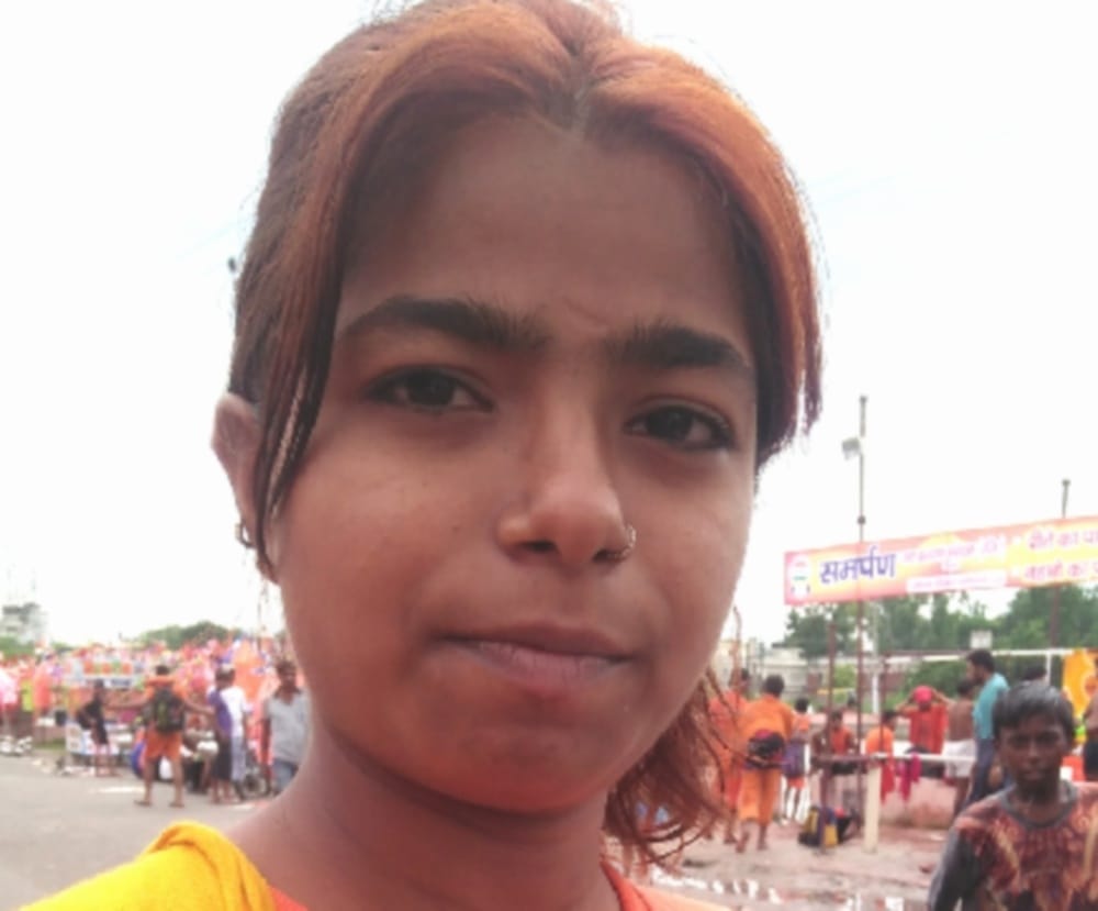 this girl goes with kanwar for lover