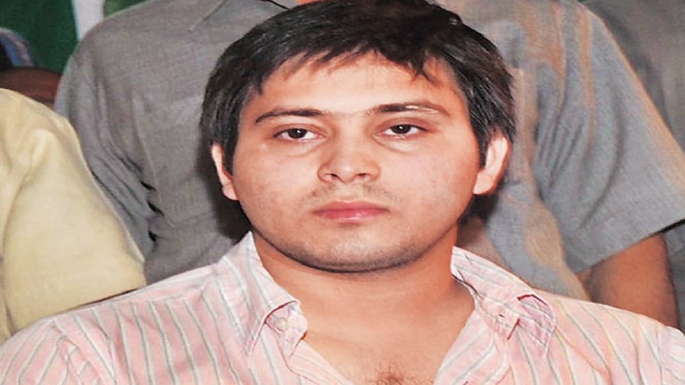 Tejaswi yadav said after the meeting, I was immature at the time of corruption