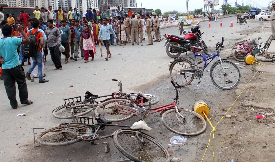  people rampage in noida mahagun society for allegedly hostage maid