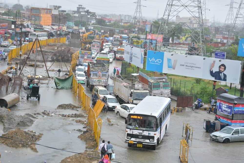flood due to heavy rainfall in uttarakhand