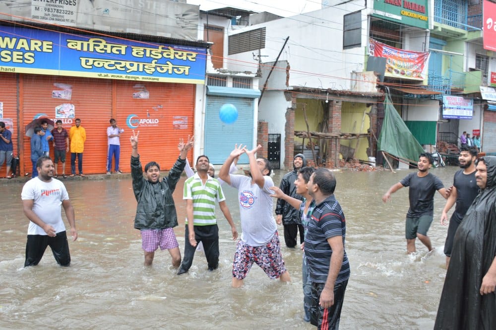 flood due to heavy rainfall in uttarakhand